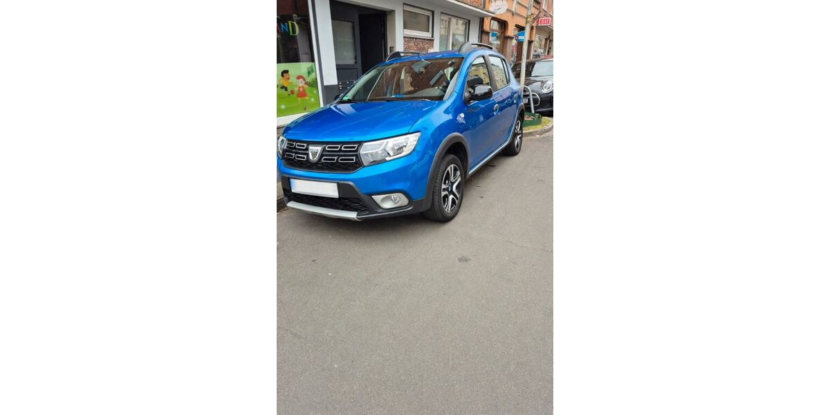 Dacia Sandero 58.972 km 13.200 &euro; Düsseldorf 40591