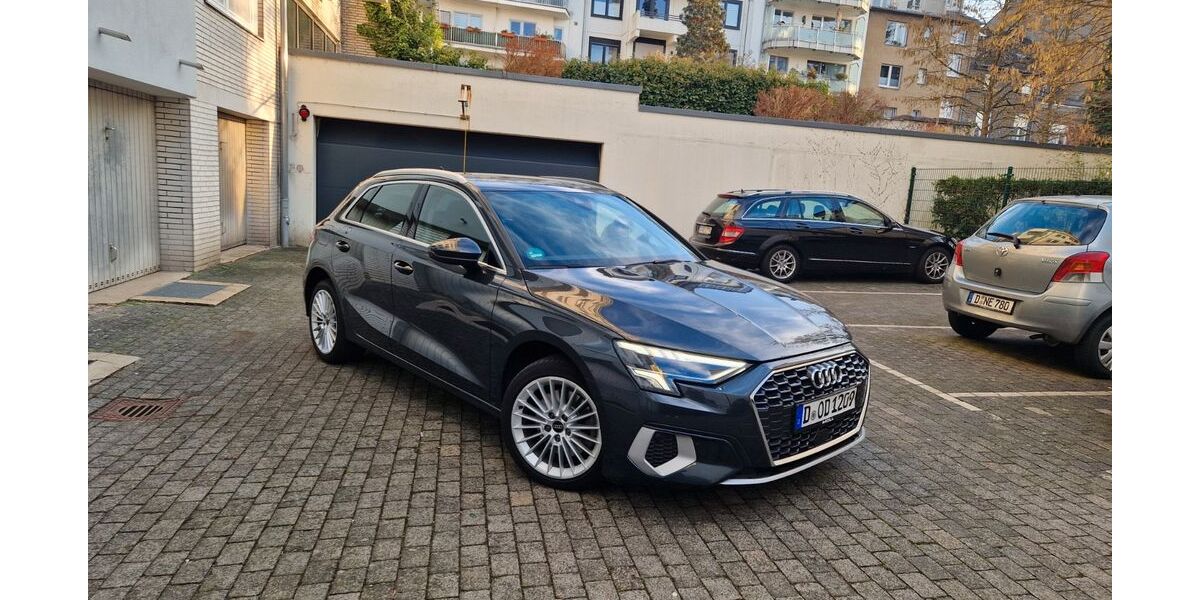 Audi A3 39.800 km 24.500 &euro; Düsseldorf 40477