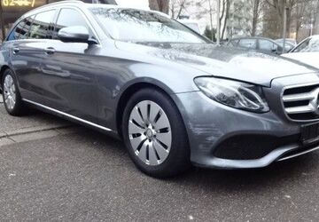Mercedes-Benz E 220 251.800 km 12.500 &euro; Essen 45276