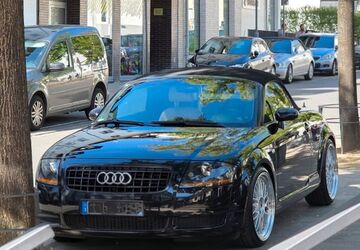 Audi TT 119.000 km 9.200 &euro; Solingen 42719