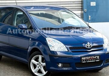 Toyota Corolla Verso 60.000 km 6.980 &euro; Ratingen 40880