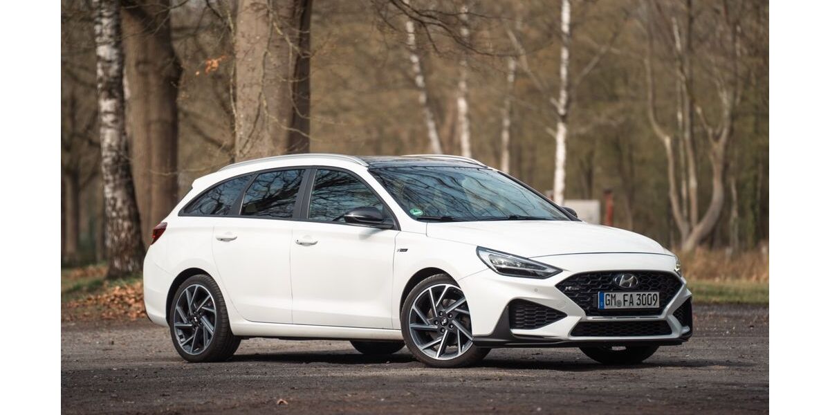 Hyundai i30 232.635 km 10.400 &euro; Wuppertal 42399