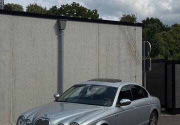 Jaguar S-Type 210.000 km 1.500 &euro; Duisburg 47199