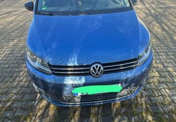 VW Touran 302.000 km 4.200 &euro; Wuppertal 42329