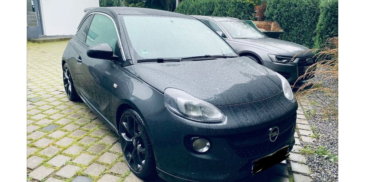 Opel Adam 82.800 km 10.100 &euro; Solingen 42659