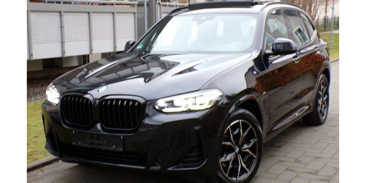BMW X3 185.000 km 30.840 &euro; Düsseldorf 40468