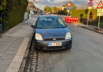 Ford Fiesta 111.658 km 1.500 &euro; Moers 47443
