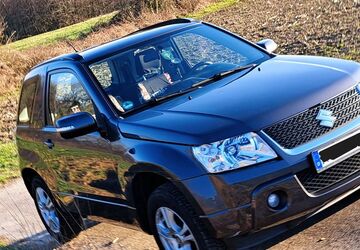 Suzuki Grand Vitara 63.500 km 9.000 &euro; Remscheid 42859