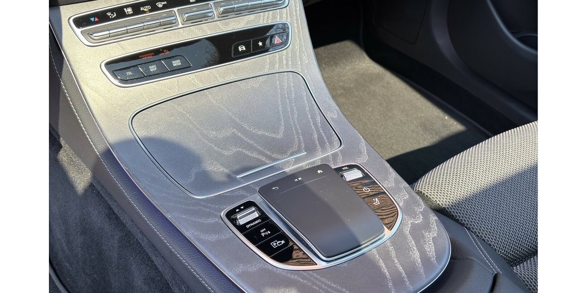 Mercedes-Benz E 300 de AMG MBUX Burm Pano 360° AHK MB100 65.161 km 30.500 &euro; Wuppertal 42327