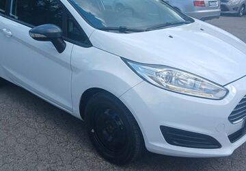 Ford Fiesta 105.000 km 2.890 &euro; Ratingen 40882