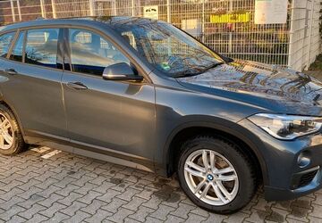 BMW X1 49.000 km 19.500 &euro; Düsseldorf 40225