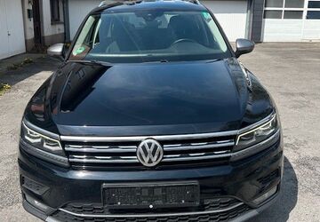 VW Tiguan 295.468 km 18.480 &euro; Wuppertal 42289
