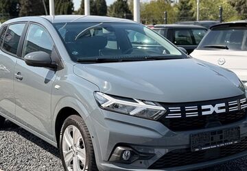 Dacia Sandero 17.300 km 15.999 &euro; Grevenbroich 41516