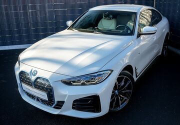 BMW i4 46.296 km 37.999 &euro; Dormagen 41539