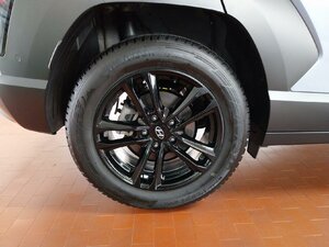 Hyundai Kona Prime 2WD AHK Bose SHZ LHZ Navi Kam 12.578 km 25.479 &euro; HAAN 42781