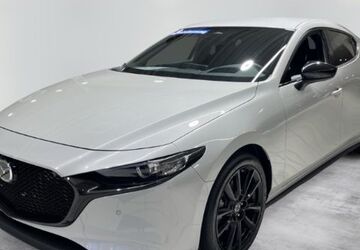 Mazda 3 1.900 km 23.770 &euro; Krefeld 47805