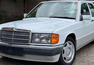 Mercedes-Benz 190 171.121 km 3.999 &euro; Düsseldorf 40591