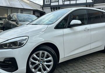 BMW 218 168.395 km 11.900 &euro; Wuppertal 42117