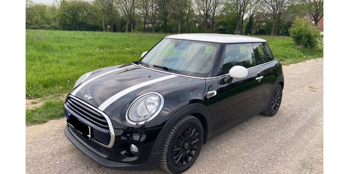 Mini Cooper D 143.000 km 9.900 &euro; Duisburg 47239