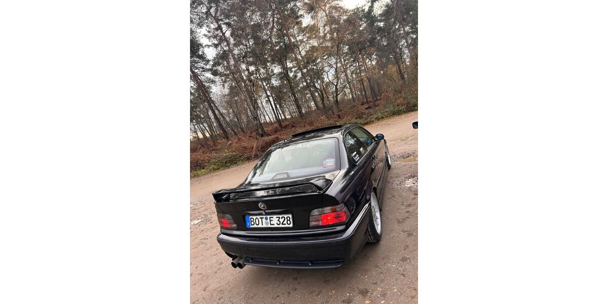 BMW 328 250.000 km 9.900 &euro; Moers 46236