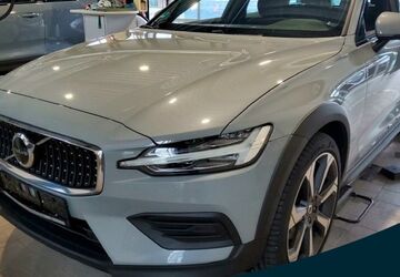 Volvo V60 Cross Country 36.662 km 37.990 &euro; Essen-Kray 45309