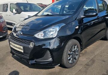 Hyundai i10 31.600 km 11.490 &euro; Gelsenkirchen 45892
