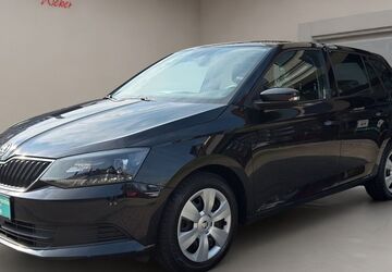 Skoda Fabia 189.799 km 6.490 &euro; Düsseldorf 40235