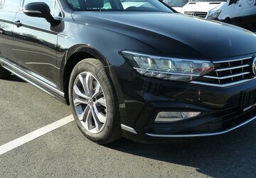 VW Passat Variant R-Line 2.0 TDI DSG Leder Navi LED 135.000 km 21.900 &euro; Ratingen 40885