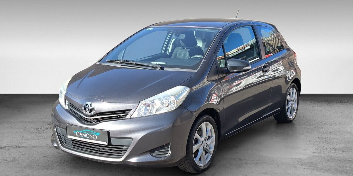 Toyota Yaris 1.0 Basic Radio 91.836 km 2.900 &euro; Wuppertal 42327