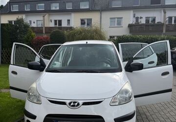 Hyundai i10 111.655 km 1.400 &euro; Oberhausen 46045