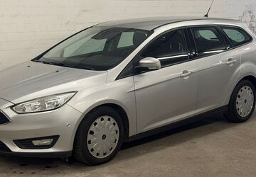 Ford Focus 176.730 km 6.100 &euro; Düsseldorf 40468
