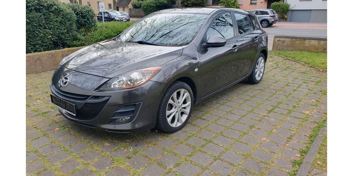 Mazda 3 74.700 km 7.150 &euro; Duisburg 47249