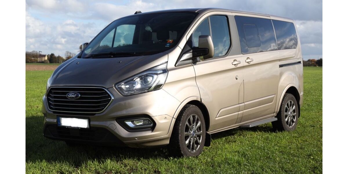 Ford Tourneo Custom 92.000 km 32.990 &euro; Neukirchen-Vluyn 47506