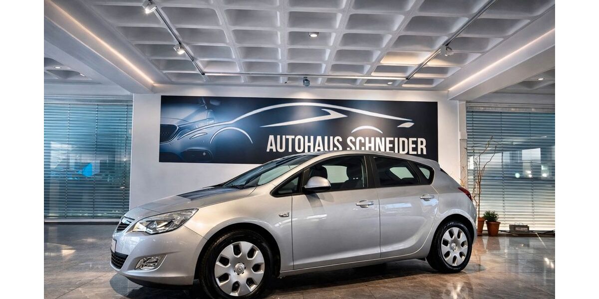 Opel Astra 52.189 km 7.800 &euro; Ratingen 40880