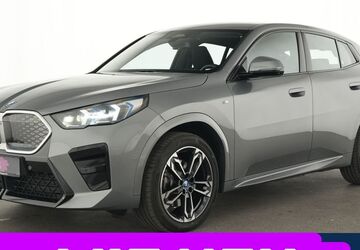 BMW iX2 11.640 km 43.599 &euro; Neuss 41460