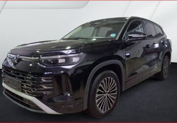 VW Tayron 27.650 km 45.750 &euro; Duisburg 47178