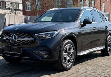 Mercedes-Benz GLC 300 26.000 km 54.790 &euro; Willich 47877