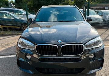 BMW X5 163.000 km 22.800 &euro; Essen 45359