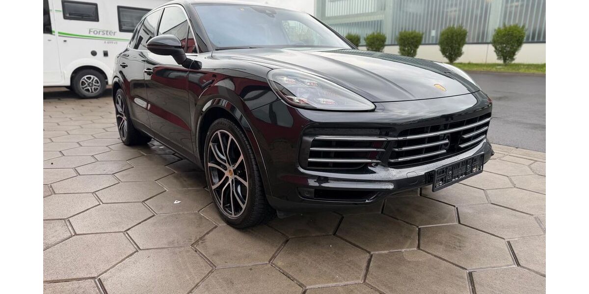Porsche Cayenne 208.900 km 33.800 &euro; Hilden 40721