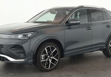 VW Tiguan 15.100 km 47.784 &euro; Düsseldorf 40233