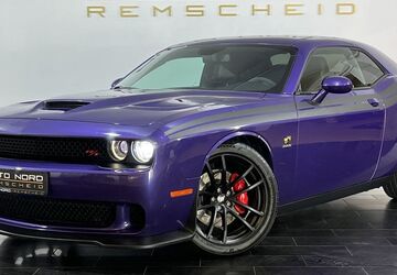 Dodge Challenger 71.000 km 36.990 &euro; Remscheid 42897