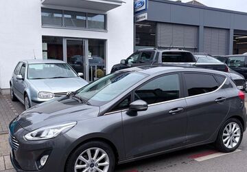 Ford Fiesta 37.000 km 15.990 &euro; Krefeld 47839