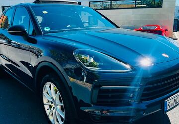 Porsche Cayenne 174.000 km 44.625 &euro; Bottrop 46242