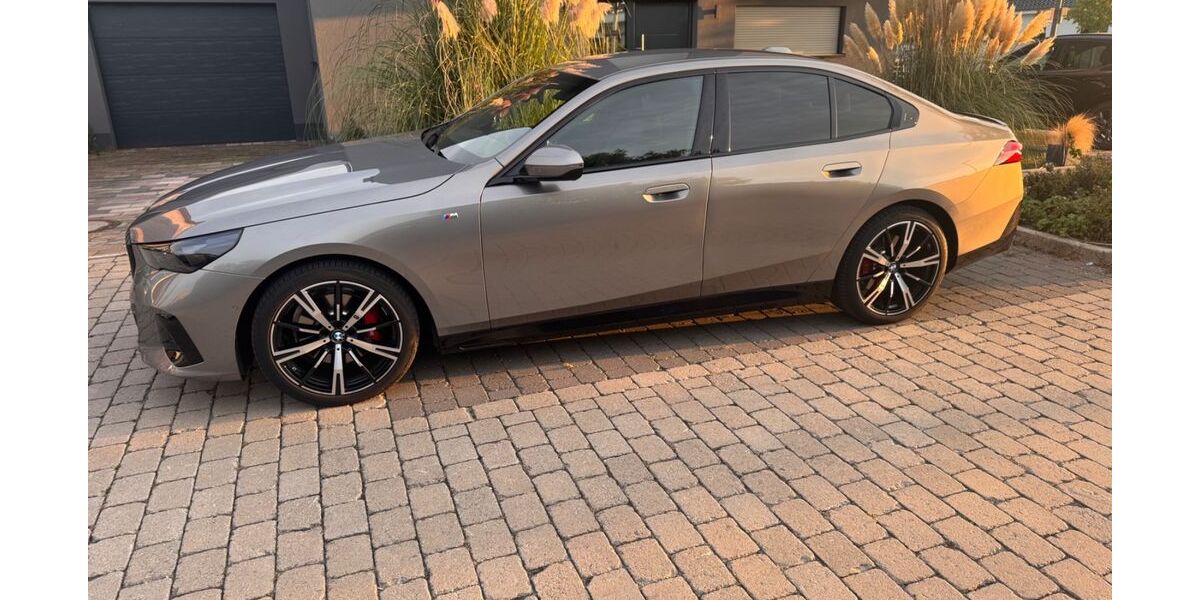 BMW 520 24.000 km 50.000 &euro; Neukirchen-Vluyn 47506