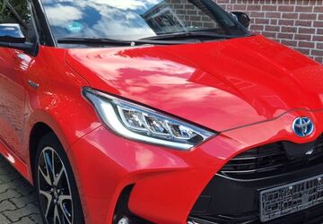 Toyota Yaris 12.363 km 18.900 &euro; Krefeld 47807