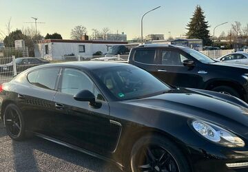 Porsche Panamera 163.364 km 27.999 &euro; Gelsenkirchen 45891
