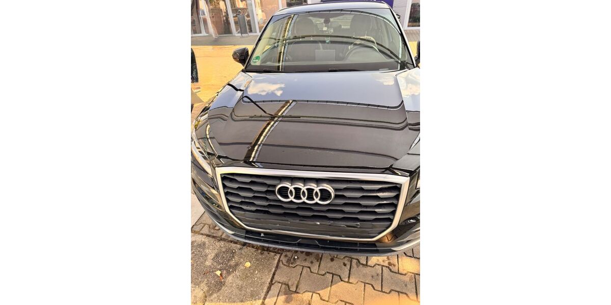 Audi Q2 49.000 km 21.500 &euro; Düsseldorf 40468