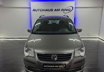 VW Touran 172.874 km 6.499 &euro; Ratingen bei Düsseldorf 40878
