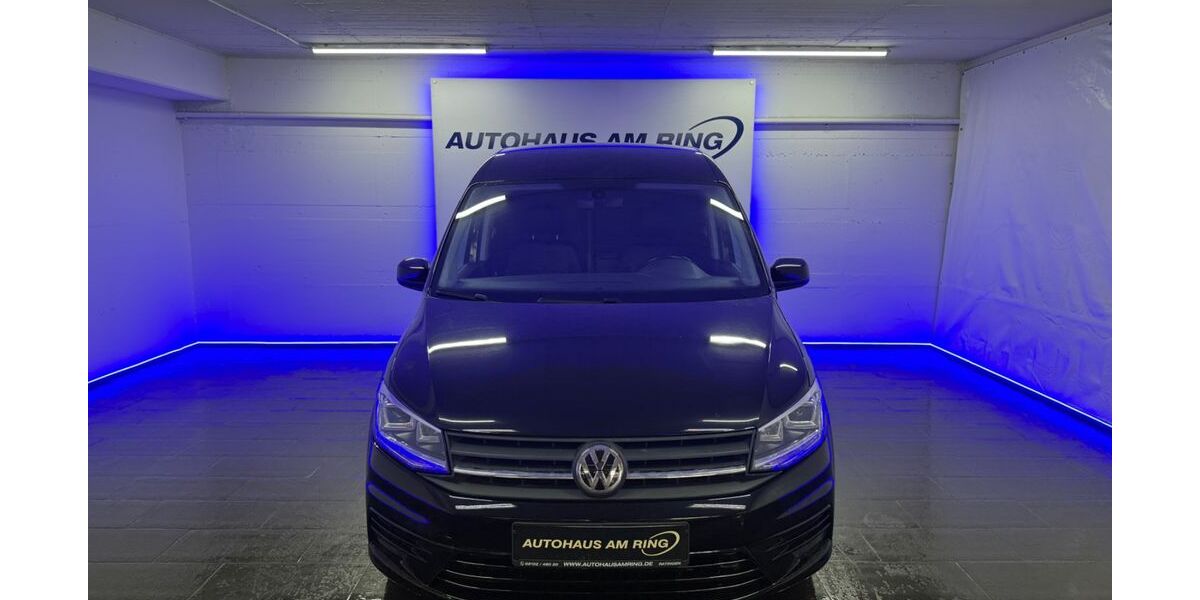 VW Caddy 119.597 km 22.499 &euro; Ratingen bei Düsseldorf 40878