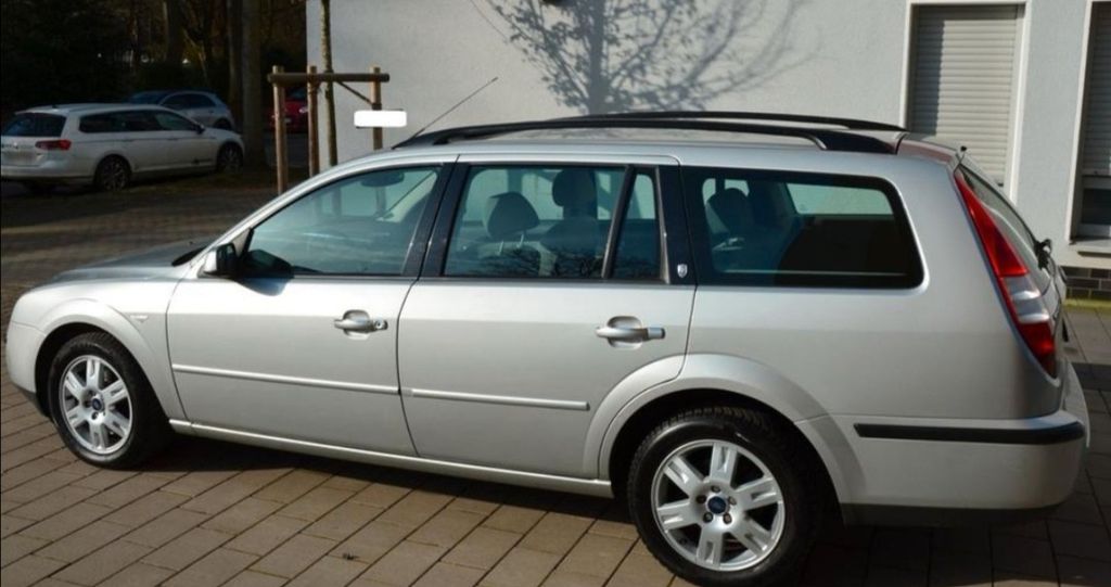 Ford Mondeo 80.000 km 4.390 &euro; Essen 45307